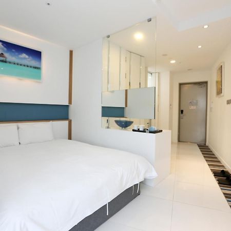 Hamdeok Beach Stay เมืองเชจู ภายนอก รูปภาพ
