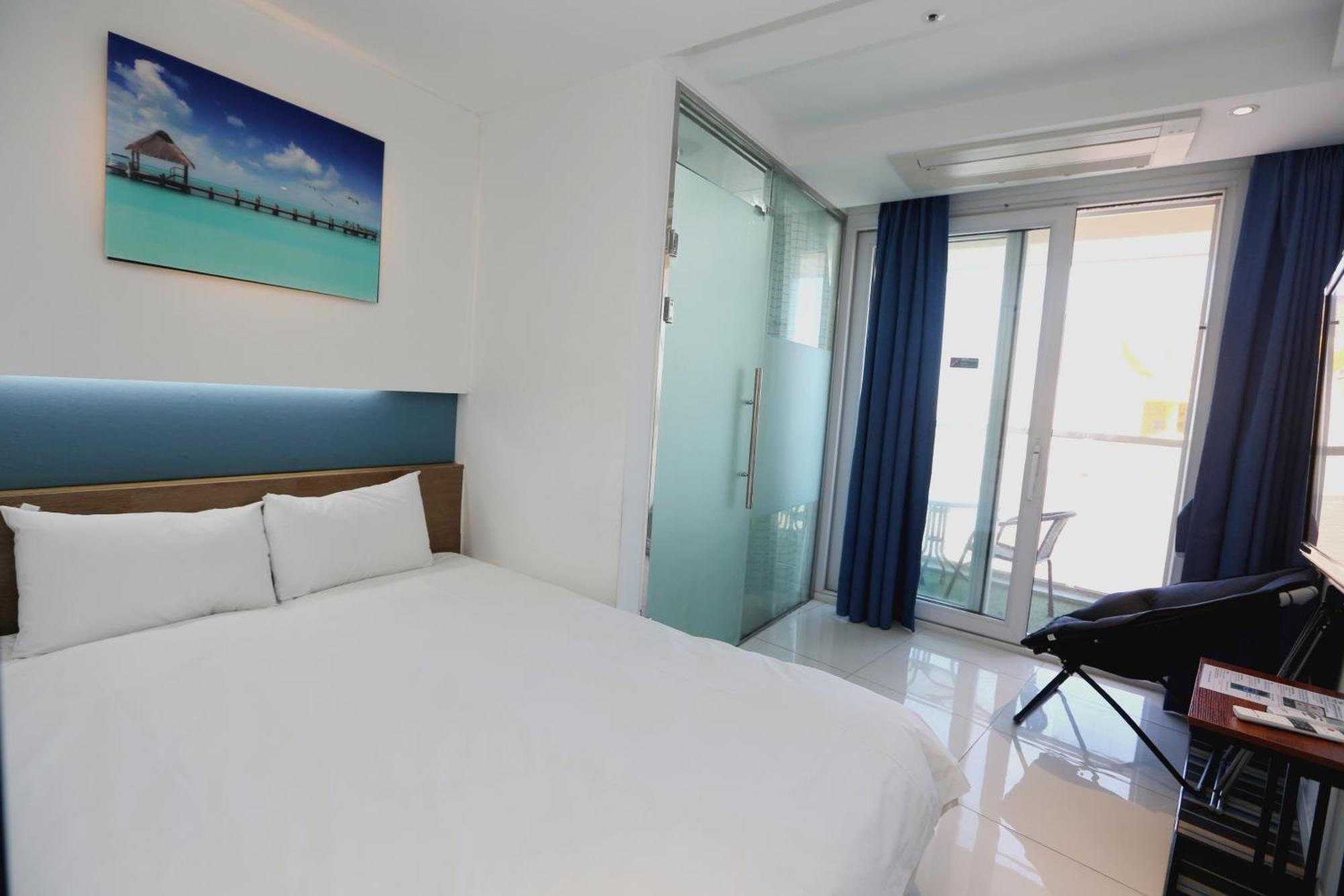 Hamdeok Beach Stay เมืองเชจู ภายนอก รูปภาพ
